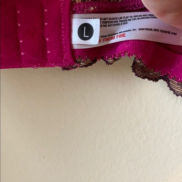 UO// lace bralette - Picture 3 of 4